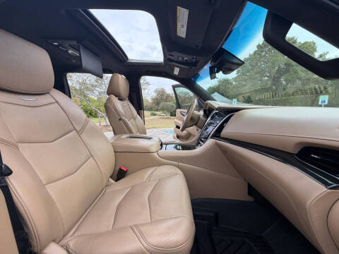 2019 Cadillac Escalade ESV Platinum