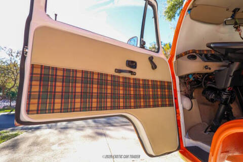 2011 Volkswagen Type 2