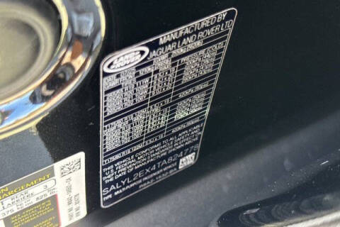 2026 Land Rover Range Rover Velar P250 Dynamic SE