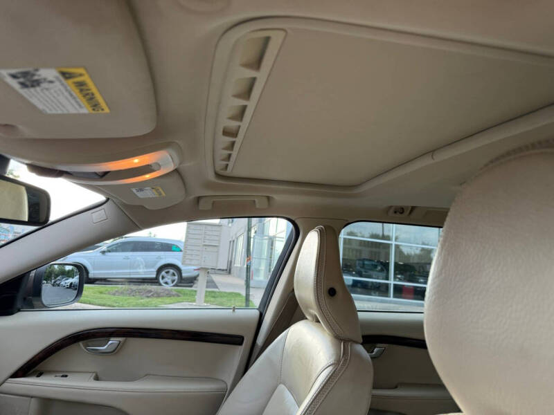 2013 Volvo XC70 3.2 Premier Plus