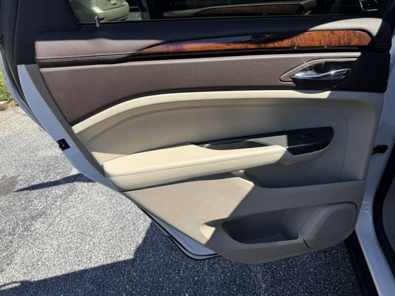 2012 Cadillac SRX Performance Collection