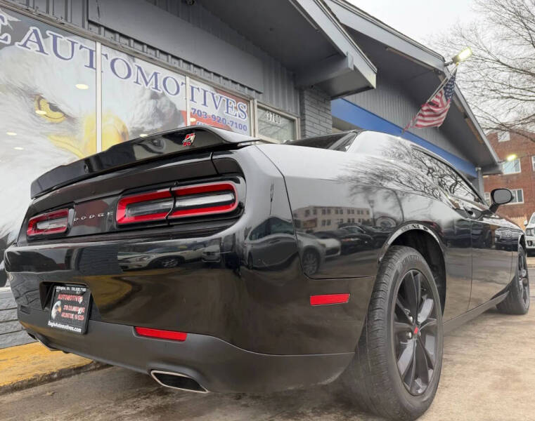 2021 Dodge Challenger SXT