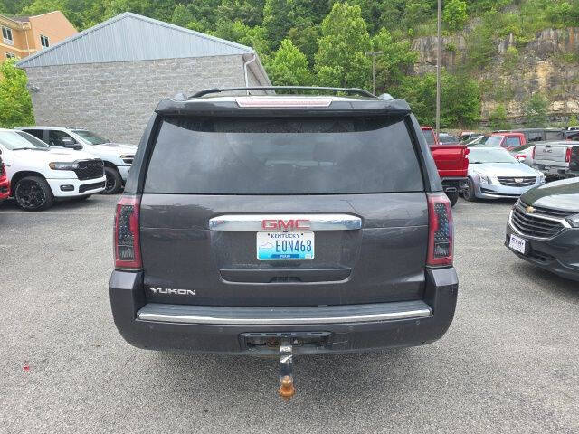 2017 GMC Yukon Denali