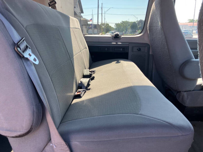 2007 Ford E-Series E-350 SD XLT
