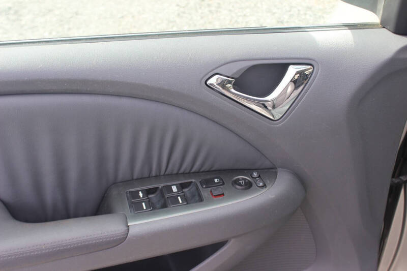 2005 Honda Odyssey EX-L w/DVD