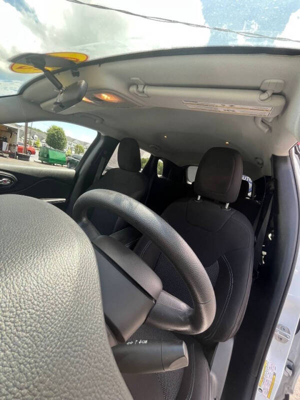 2020 Jeep Cherokee Latitude