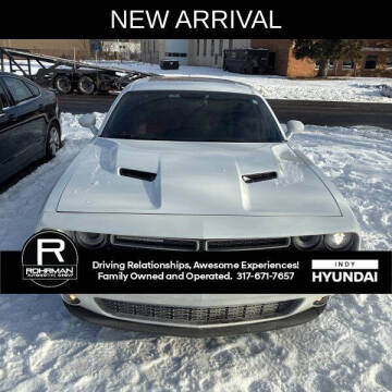 2015 Dodge Challenger SXT Plus