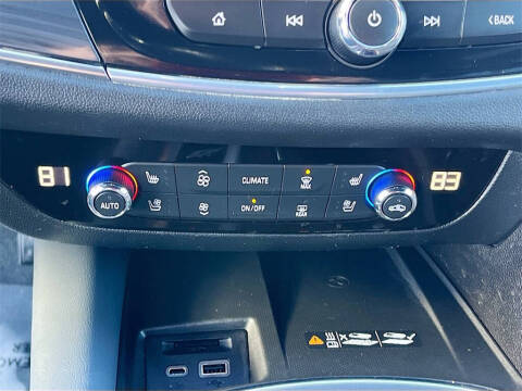 2022 Buick Enclave Premium