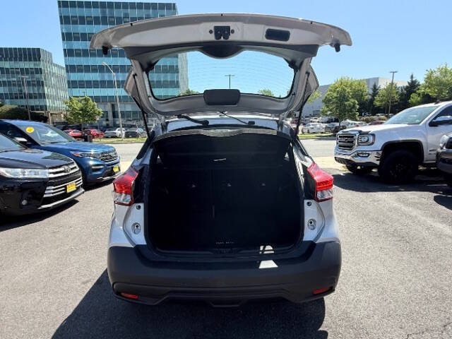 2019 Nissan Kicks SV