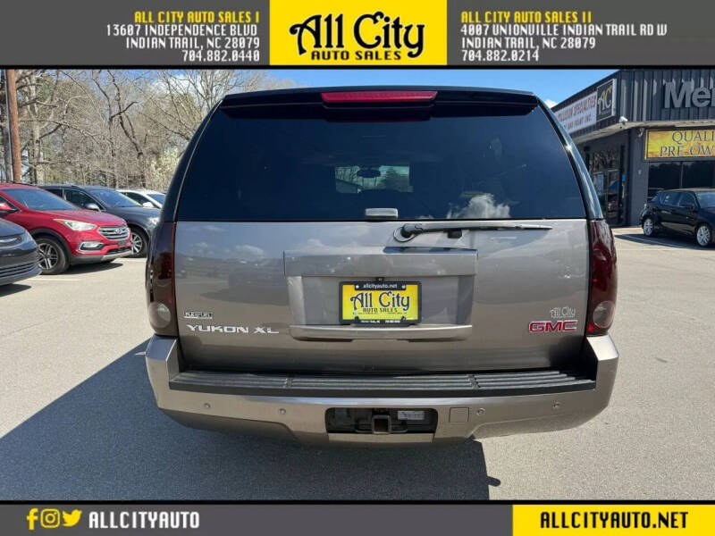 2011 GMC Yukon XL SLT