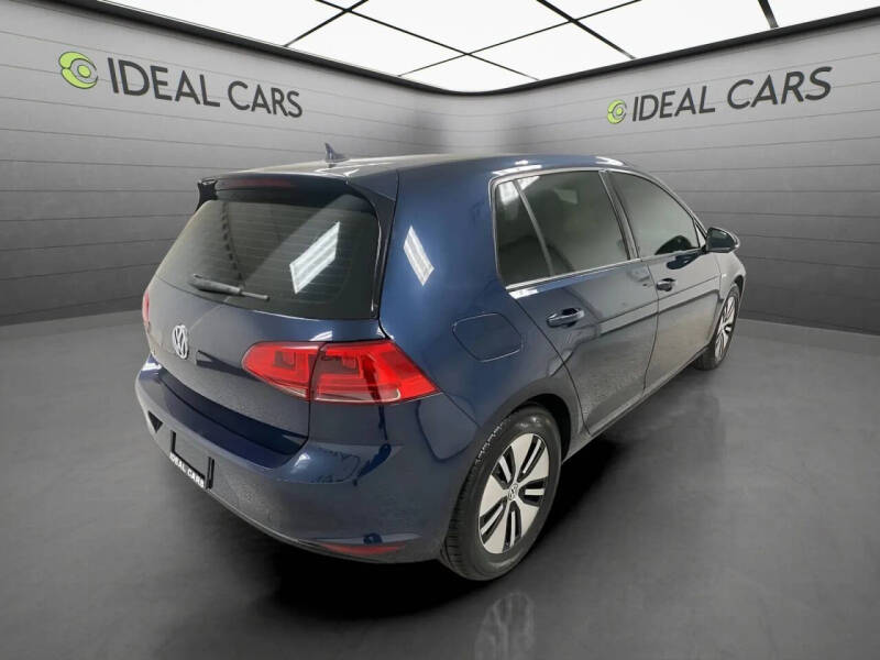 2016 Volkswagen e-Golf SE