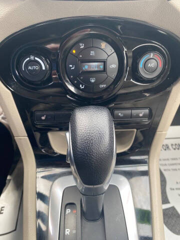 2014 Ford Fiesta Titanium