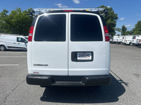 2017 Chevrolet Express 2500