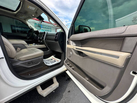 2020 Ford Expedition XLT