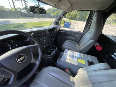 2018 Chevrolet Express 2500