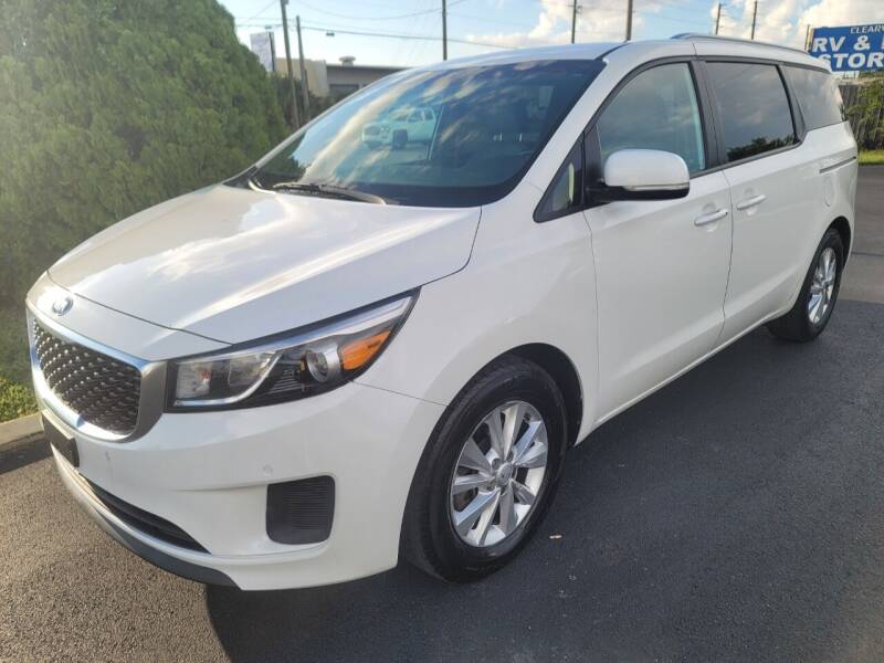 2017 Kia Sedona for sale at Superior Auto Source in Clearwater FL