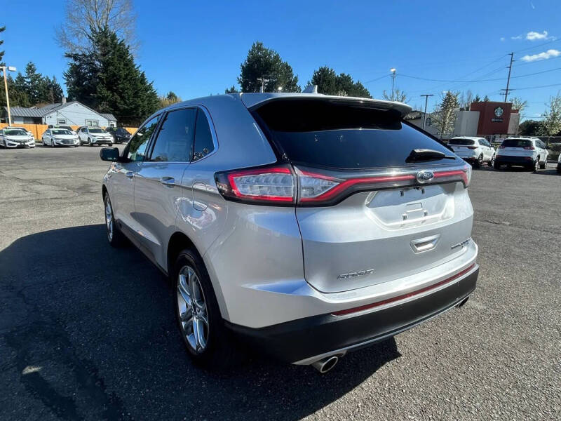 2017 Ford Edge Titanium