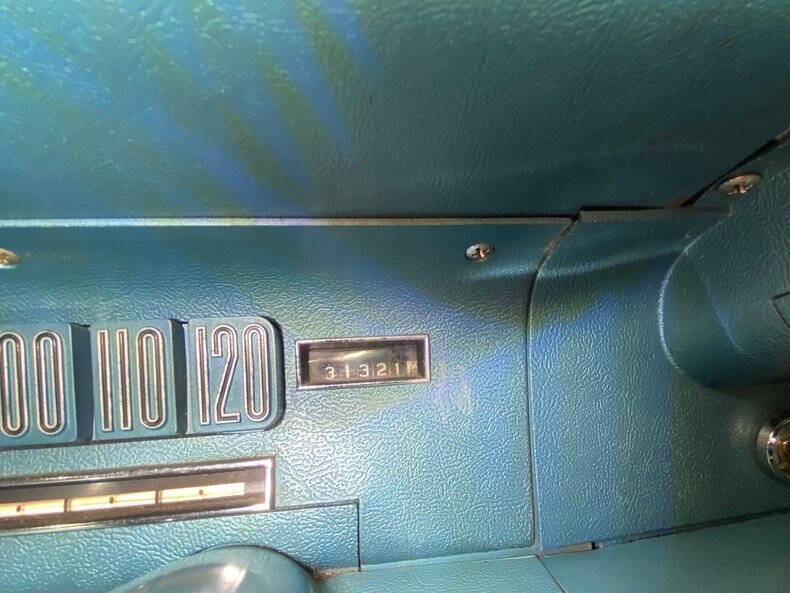 1966 Ford Thunderbird