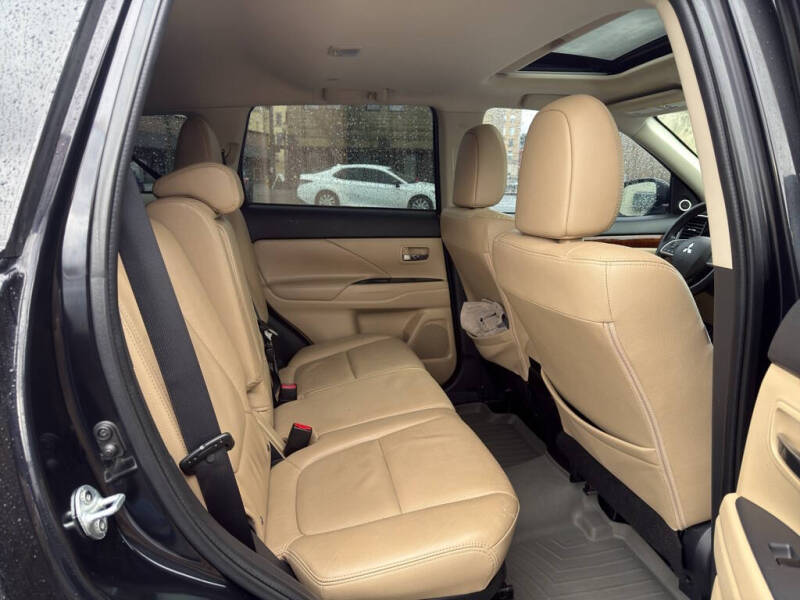 2014 Mitsubishi Outlander GT