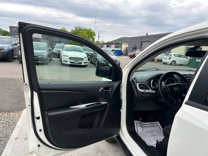 2019 Dodge Journey SE