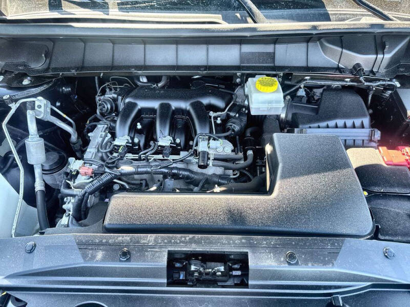 2023 Nissan Pathfinder S