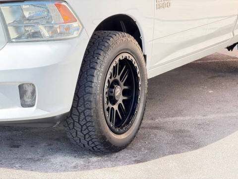 2017 RAM 1500 Express