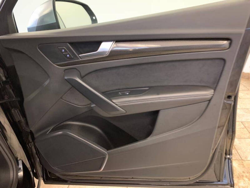 2022 Audi SQ5 3.0T quattro Premium Plus