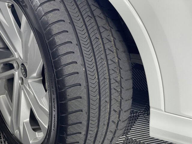 2021 Audi Q7 quattro Premium Plus 55 TFSI