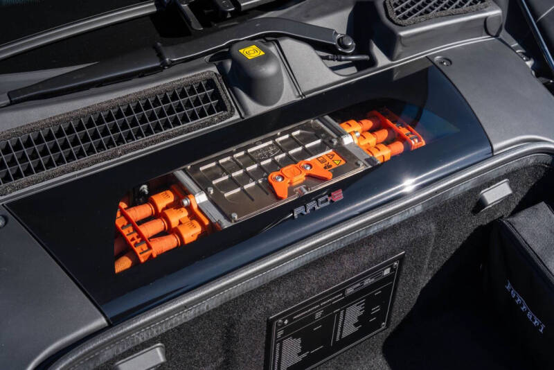 2024 Ferrari SF90 Spider