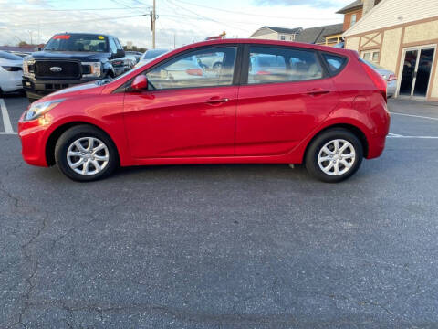 2014 Hyundai Accent GS
