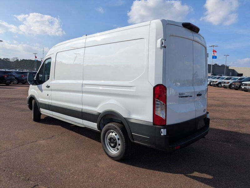2026 Ford Transit 250