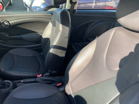 2013 MINI Hardtop Cooper