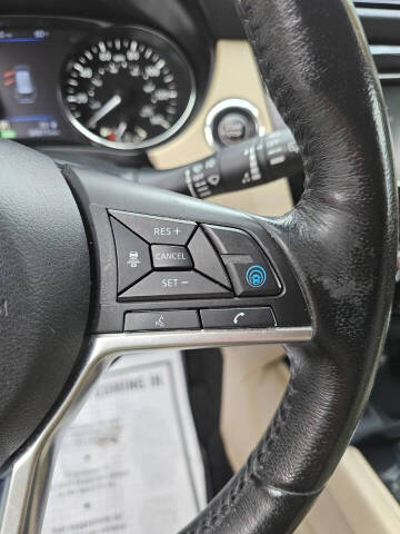 2019 Nissan Rogue SV