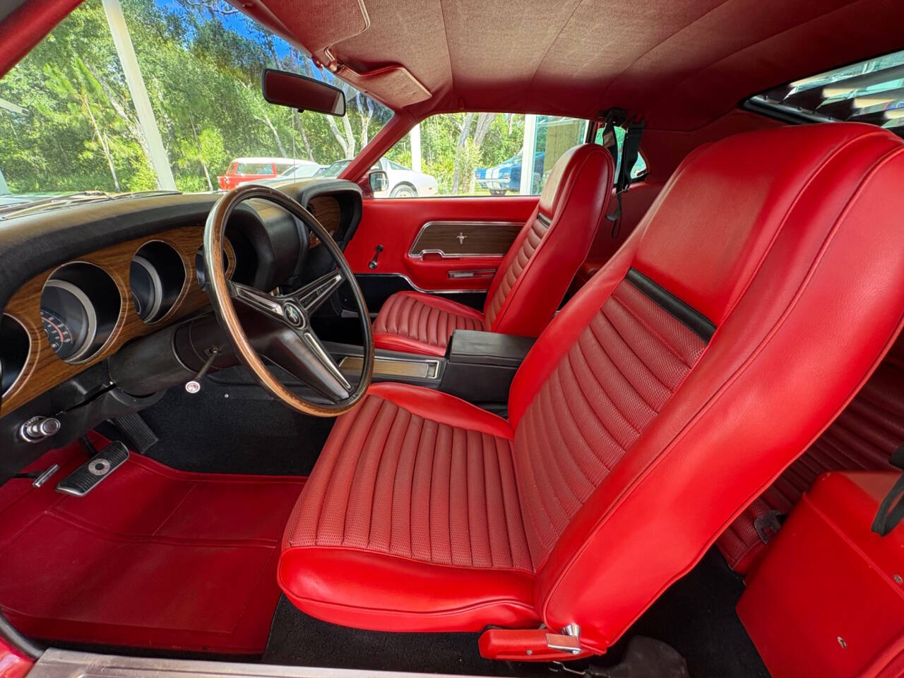 1970 Ford Mustang 26