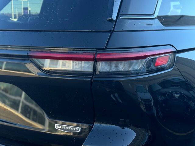 2023 Jeep Grand Cherokee Summit