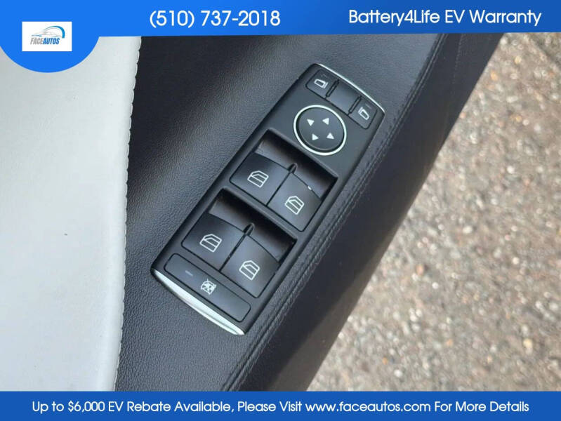 2012 Tesla Model S