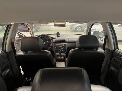 2005 Volkswagen Passat GLS TDI