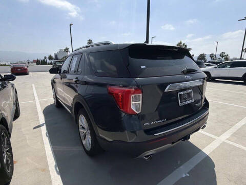 2023 Ford Explorer Hybrid Platinum