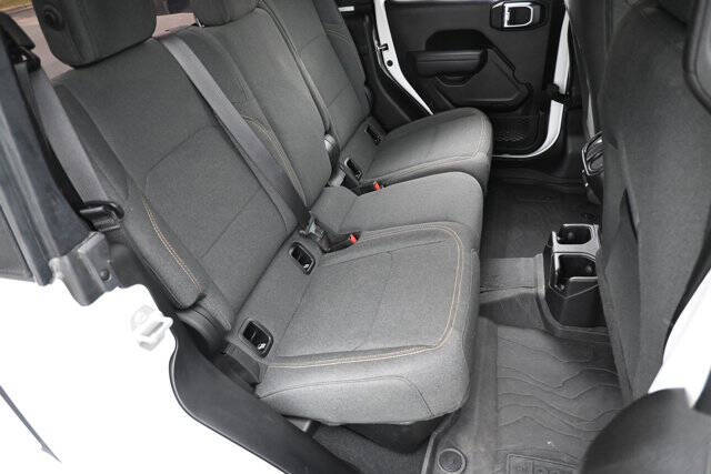 2024 Jeep Gladiator Willys