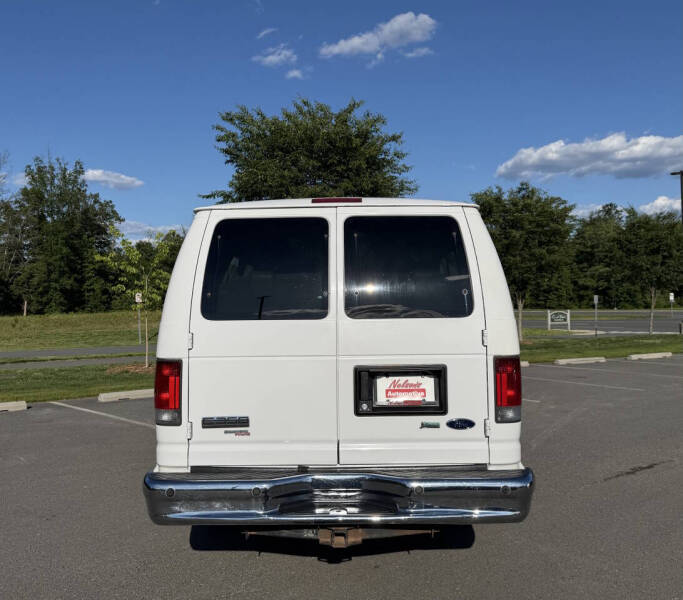 2012 Ford E-Series E-350 SD XLT