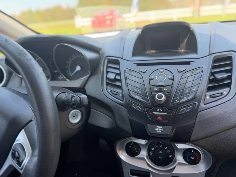 2019 Ford Fiesta SE