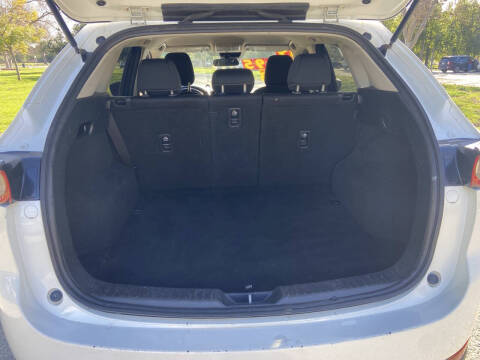 2019 Mazda CX-5 Sport