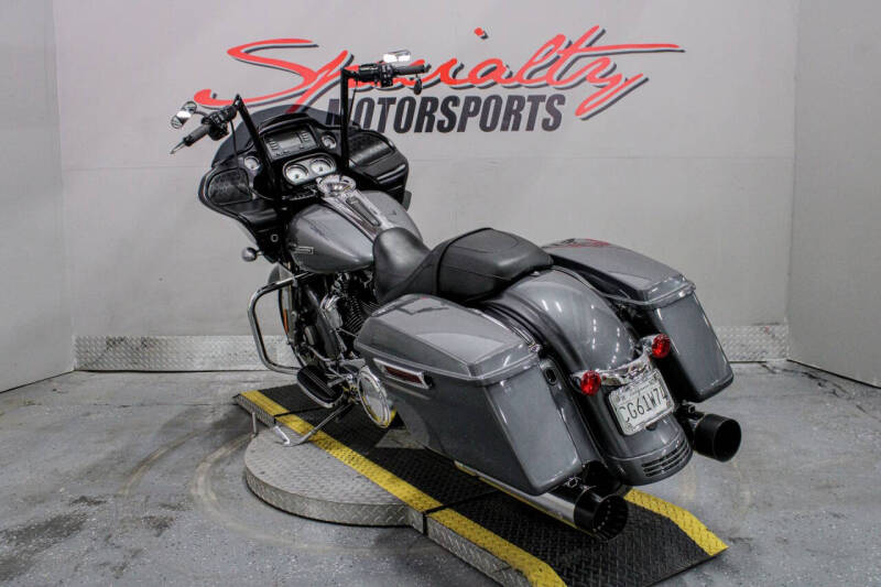 2021 Harley-Davidson Road Glide