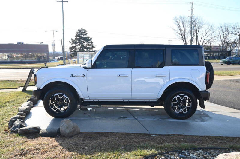 2024 Ford Bronco Outer Banks