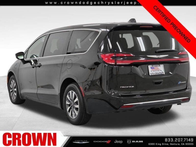 2024 Chrysler Pacifica Plug-In Hybrid Select