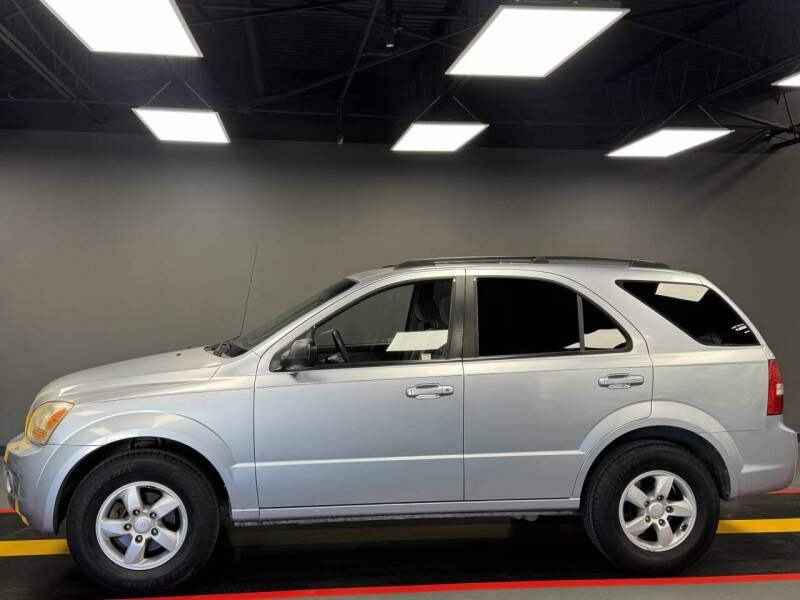 2008 Kia Sorento LX photo 3