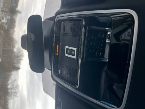 2020 Land Rover Range Rover Sport SE