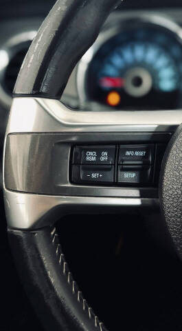 2014 Ford Mustang V6 Premium