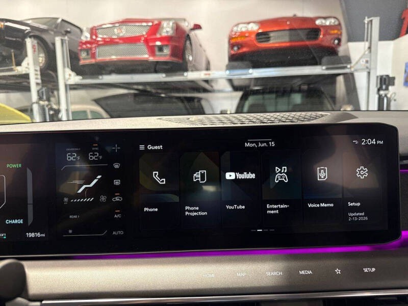 2024 Kia EV9 Land