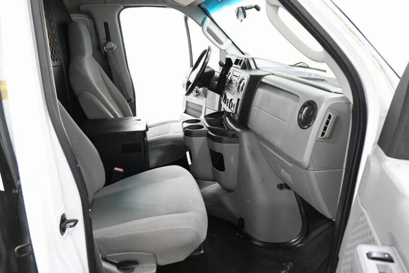 2012 Ford E-Series E-150